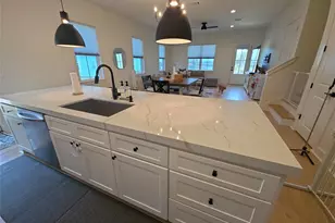 9822 Tulum Ct, Galveston, TX 77554 - Photo 17