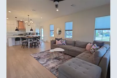 9822 Tulum Court, Galveston, TX 77554 - Photo 7