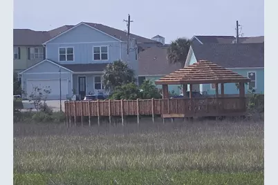 9822 Tulum Court, Galveston, TX 77554 - Photo 35