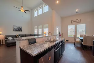 308 Morning Dove Trl, Sealy, TX 77474 - Photo 15