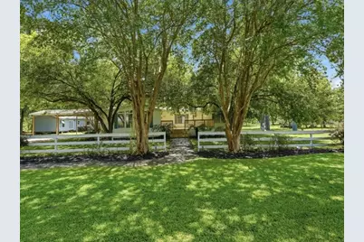 117 River Boat Bend, Dayton, TX 77535 - Photo 3