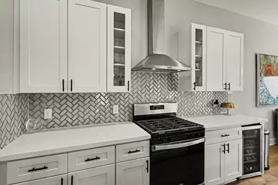 825 Woodcrest Drive, Houston, TX 77018 - Photo 9