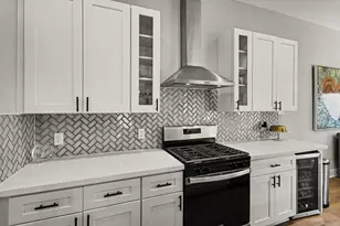 825 Woodcrest Dr, Houston, TX 77018 - Photo 9