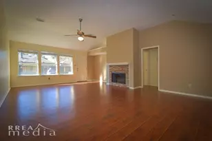 19723 Glenfinch Ln, Spring, TX 77379 - Photo 3