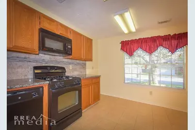 19723 Glenfinch Lane, Spring, TX 77379 - Photo 9