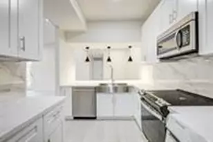 2001 Bering Dr, Houston, TX 77057 - Photo 11