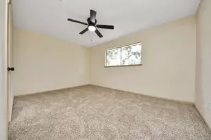 5731 Lodge Creek Dr, Houston, TX 77066 - Photo 19