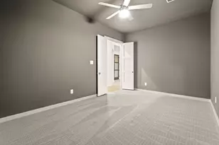 420 Soaring Sparrow Trl, Katy, TX 77493 - Photo 25