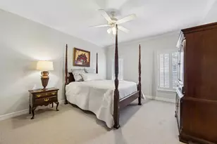 531 3 Corners Dr, Houston, TX 77024 - Photo 35
