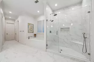 531 3 Corners Dr, Houston, TX 77024 - Photo 31