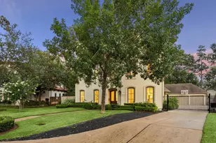531 3 Corners Dr, Houston, TX 77024 - Photo 47