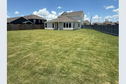 32403 Slender Spreadwing Drive, Fulshear, TX 77441 - Photo 3