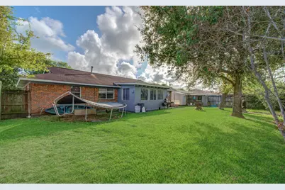 1710 W 11th Street, Freeport, TX 77541 - Photo 33