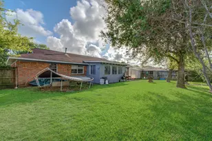 1710 W 11th St, Freeport, TX 77541 - Photo 33