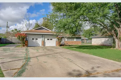 1710 W 11th Street, Freeport, TX 77541 - Photo 3