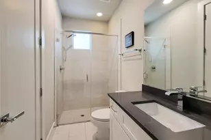 5709 Larkin St, Houston, TX 77007 - Photo 11