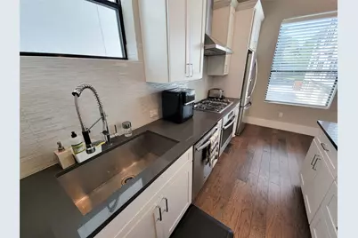 5709 Larkin Street #A, Houston, TX 77007 - Photo 25