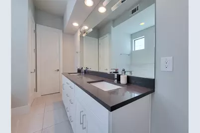5709 Larkin Street #A, Houston, TX 77007 - Photo 43