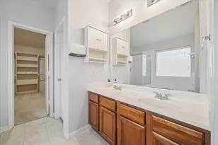 9842 Lynette Falls Dr, Houston, TX 77095 - Photo 7