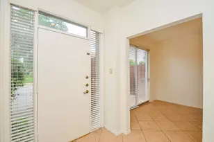 2100 Tanglewilde St, Houston, TX 77063 - Photo 15