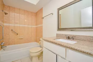 2100 Tanglewilde St, Houston, TX 77063 - Photo 29