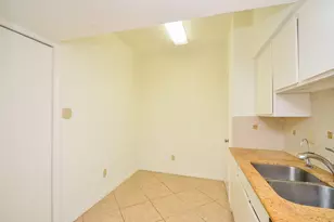 2100 Tanglewilde St, Houston, TX 77063 - Photo 21