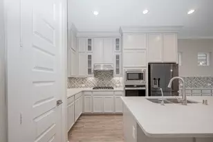 10014 Granary Dr, Houston, TX 77080 - Photo 11