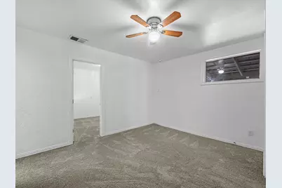 7938 Hammerly Boulevard, Houston, TX 77055 - Photo 15