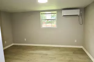 2204 Parker Rd, Houston, TX 77093 - Photo 5