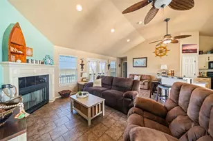 3190 Fm-2031, Matagorda, TX 77457 - Photo 13