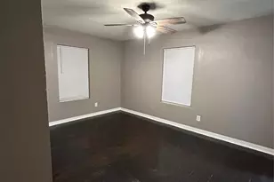 2717 Katherine St, La Marque, TX 77568 - Photo 7