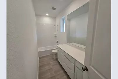 1054 Blue Stone Drive, Beasley, TX 77417 - Photo 9