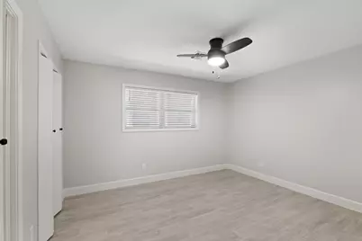 5911 Rutherglenn Drive, Houston, TX 77096 - Photo 15