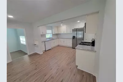 830 Becker Street, Channelview, TX 77530 - Photo 5