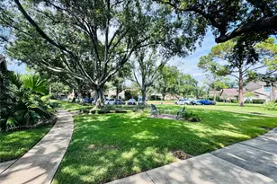 11663 Village Pl Dr, Houston, TX 77077 - Photo 15