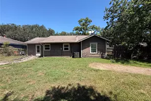 2631 N Camp Cir, La Marque, TX 77568 - Photo 17