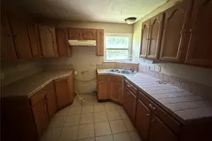 2631 N Camp Cir, La Marque, TX 77568 - Photo 3