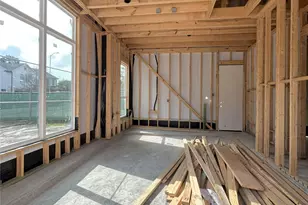 10418 Brinwood Dr, Houston, TX 77043 - Photo 15