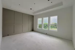 10418 Brinwood Dr, Houston, TX 77043 - Photo 9