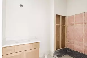 10418 Brinwood Dr, Houston, TX 77043 - Photo 13