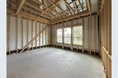 10418 Brinwood Drive, Houston, TX 77043 - Photo 11