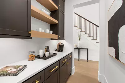 10418 Brinwood Drive, Houston, TX 77043 - Photo 23