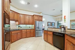 19507 Remington Manor St, Spring, TX 77379 - Photo 9