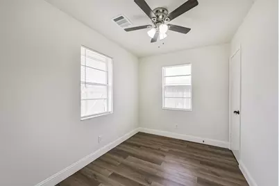 102 1/2 Avenue D, South Houston, TX 77587 - Photo 11