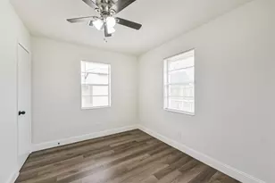 102 1/2 Ave D, South Houston, TX 77587 - Photo 9