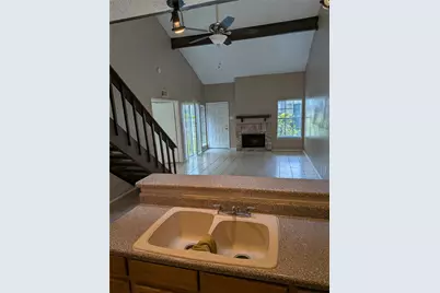 12214 Bob White Drive #122, Houston, TX 77035 - Photo 9