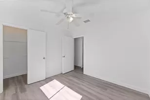 23122 Whispering Willow Dr, Spring, TX 77373 - Photo 9