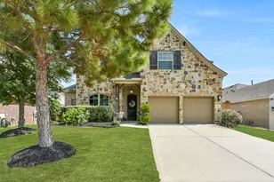 800 Yellow Birch Ln, Conroe, TX 77304 - Photo 1