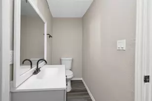 1360 Essex St, San Antonio, TX 78210 - Photo 19