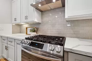 3323 Cornell St, Houston, TX 77022 - Photo 21